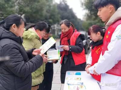 社區(qū)“小錦鯉” 關(guān)愛你我他，營養(yǎng)健康服務(wù)進萬家