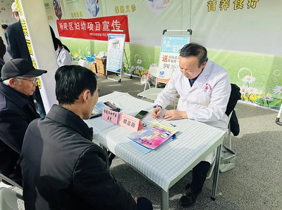 聚焦“雙交會” 科技之春農(nóng)味足，專家坐“診”開“方”忙